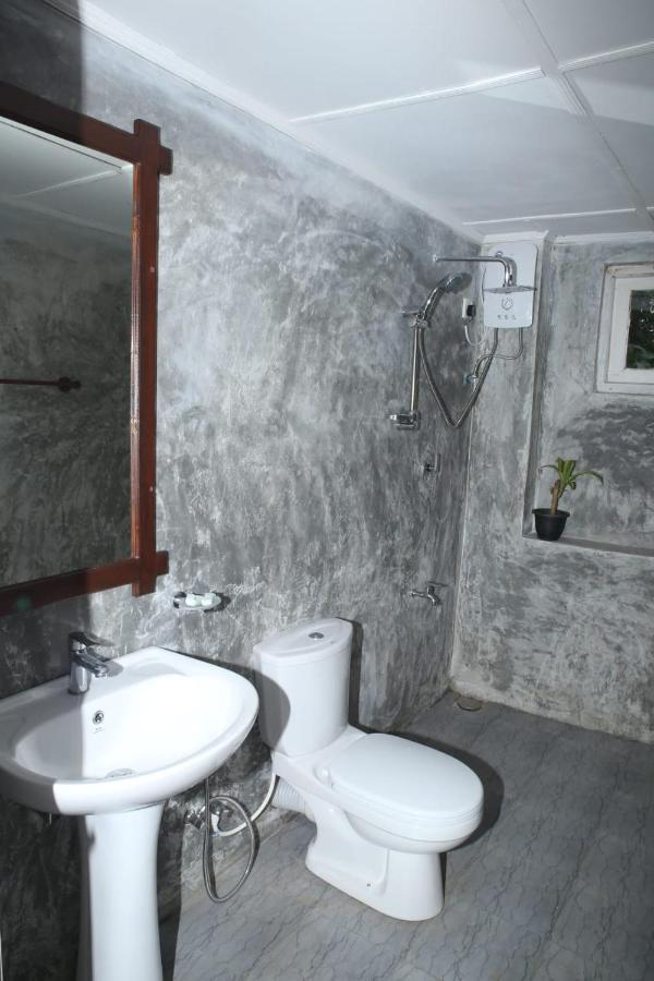Ella Relax Inn Ngoại thất bức ảnh