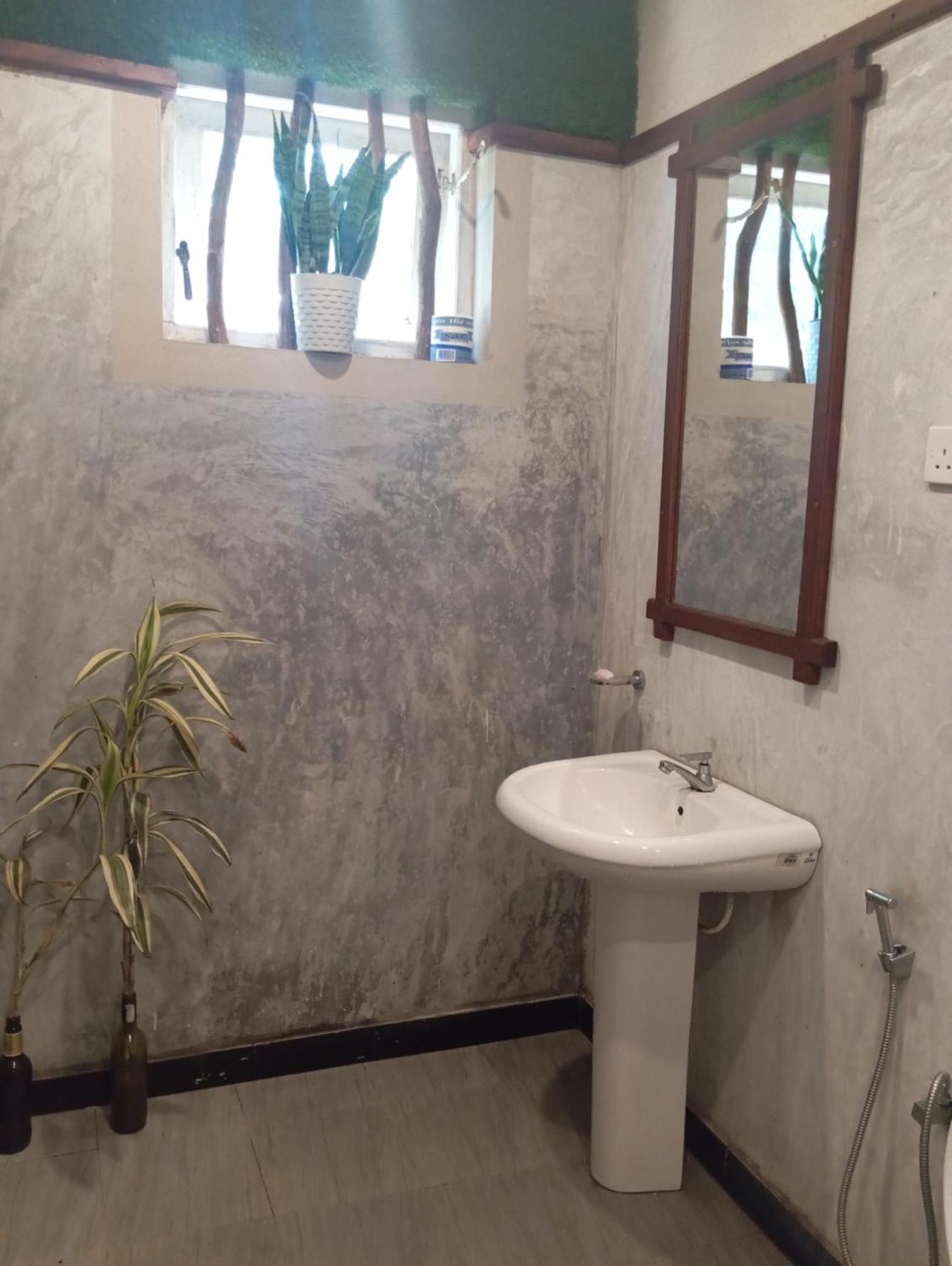 Ella Relax Inn Ngoại thất bức ảnh