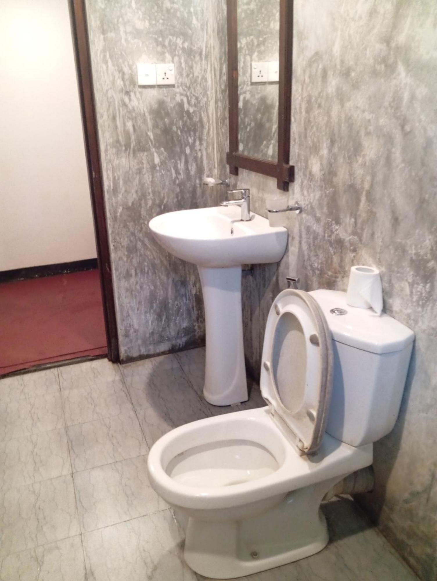 Ella Relax Inn Ngoại thất bức ảnh